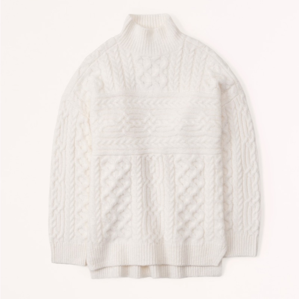 Abercrombie & Fitch White Cable Knit Sweater